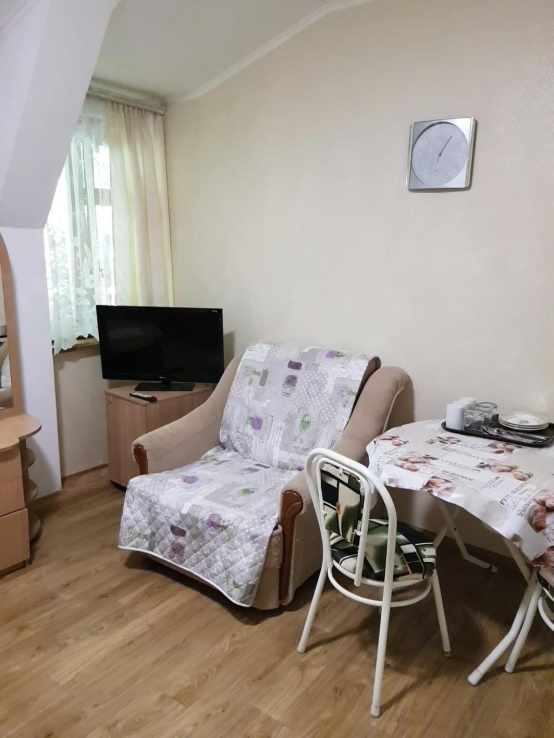 Hotel Nautilus Burlach'ya Balka Zimmer foto